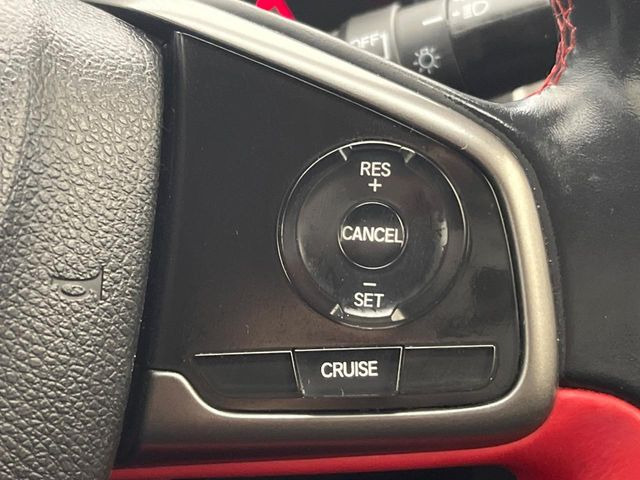 �y�N���[�Y�R���g���[���z�������H�����N���N���s�B�A�N�Z���𗣂��Ă���葬�x�ő��s���ł��A�������^�]���̕��S���y��!�����E�������ȒP�ȃX�C�b�`����Œ����ł��܂��B