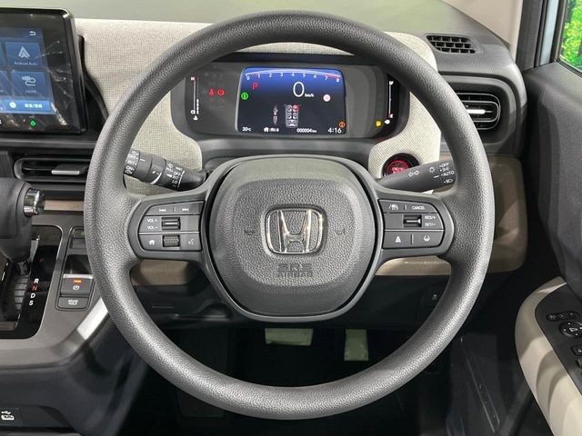 �y�X�e�A�����O�X�C�b�`�z�^�]���A�O������ڐ������炷���ƂȂ��A�I�[�f�B�I���̑��삪�\�ȕ֗��@�\!���S&���K�ȃh���C�u�����o���Ă���܂���