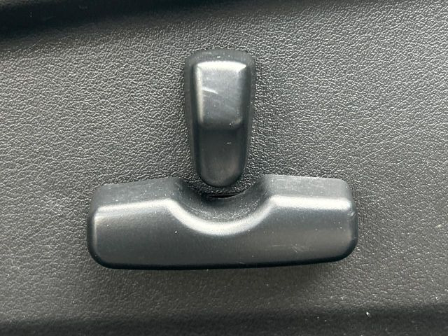 �y�p���[�V�[�g�z�X�C�b�`��ŊȒP�ɃV�[�g�̔��������\!�d��������͂�����܂���!���K�ȃV�[�g�|�W�V�����ɃZ�b�g���āA���K�ȃh���C�u�����y���݂��������B