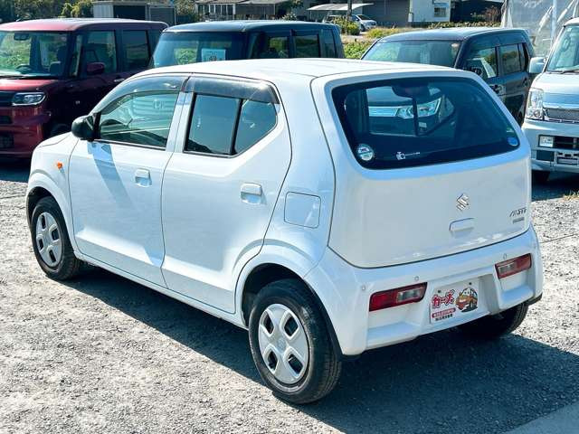 ���X�ł͌y�����Ԃ��畁�ʎԂ܂ŕ��L���I�[�����[�J�[�̎Ԏ�E�F�E�O���[�h��L�x�ɑ����Ă���܂��B