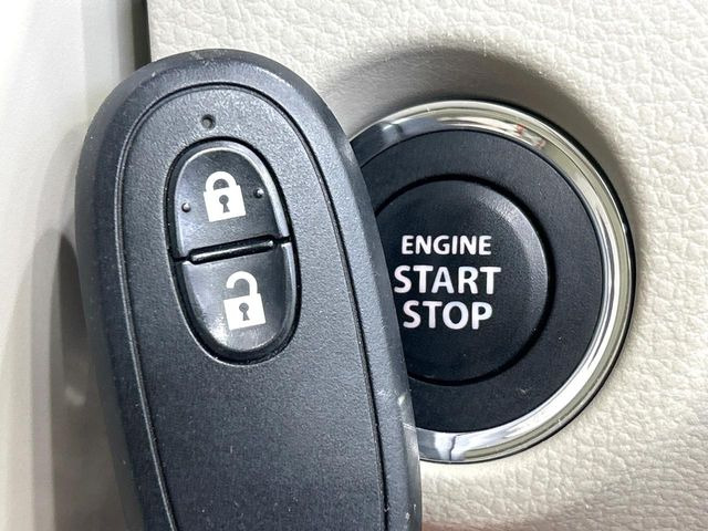 �y�L�[���X�X�^�[�g�V�X�e���z�J�o����|�P�b�g�ɓ��ꂽ�܂܂ł��h�A�̎{���E�������\�ȃX�}�[�g�L�[�𑕔��B�G���W���̃I���E�I�t�����J�M�����o���K�v����������Ƃ��Ă��֗��ł���