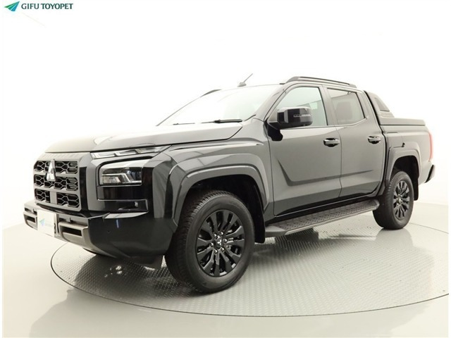 トライトン2.4 GSR ディーゼル 4WD