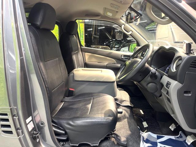 �^�]�ȃV�[�g���͎g�p�������Ȃ��A�ǍD�ȏ�ԂƂȂ��Ă��܂��B���J�Ɏg���Ă������Ƃ��悭�킩��܂��ˁB