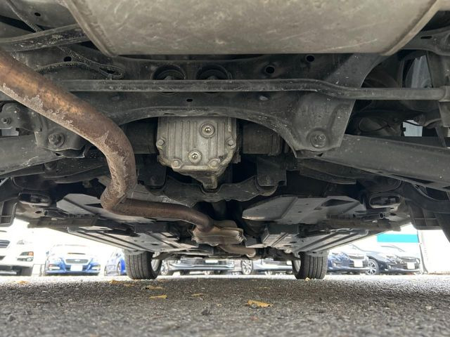 ����肪���ꂢ�Ȃ����ɁA�h�K���H�̎{�H���I�X�X���B�~��n��͂������A���ݕ��ɂ��Z���̕���A��Ń}�����E�E�B���^�[�X�|�[�c���������ɑ�ύD�]���������Ă���܂��B