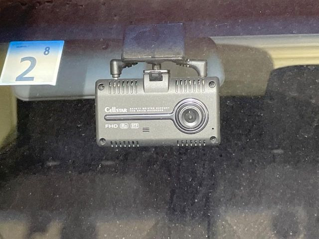 �y�h���C�u���R�[�_�[�z���S�E���S�ȃJ�[���C�t�ɕK�{�̃h���C�u���R�[�_�[�𑕔�!���s���͂������A������^�]�⎖�̂ɑ��������ۂ̏󋵂��f���ŋL�^���A����̃��X�N�ɔ����܂��B