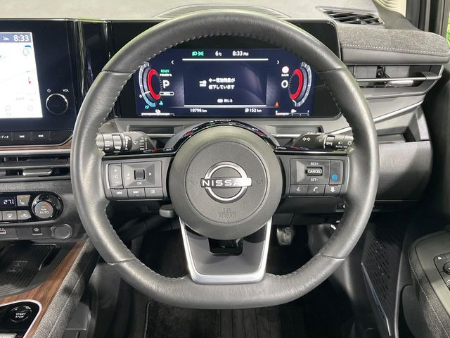 �y�X�e�A�����O�X�C�b�`�z�^�]���A�O������ڐ������炷���ƂȂ��A�I�[�f�B�I���̑��삪�\�ȕ֗��@�\!���S&���K�ȃh���C�u�����o���Ă���܂���