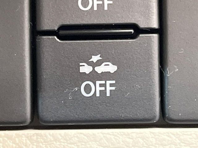 �y�X�Y�L �Z�[�t�e�B�T�|�[�g�z���s���ɑO���̎ԗ�����F�����A�Փ˂������Ȏ��͌x��ƃu���[�L�ŏՓˉ���Ɣ�Q�y�����A�V�X�g�B�����S�Ƀh���C�u�����y���݂��������܂��B