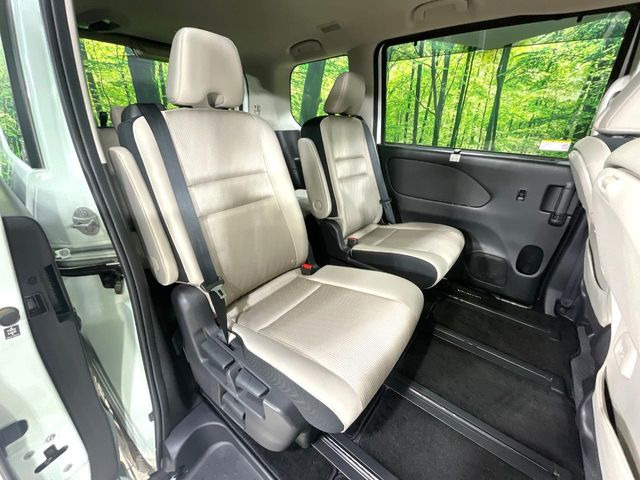 ���ڒ����̓E�H�[�N�X���[�ƂȂ��Ă���܂��B���ڂƎO��ڂ̈ړ�����~�肪�Ƃ��Ă��y�ɂȂ�̂ŁA���~��̍ۂ��X�g���X�������邱�Ƃ͂���܂����