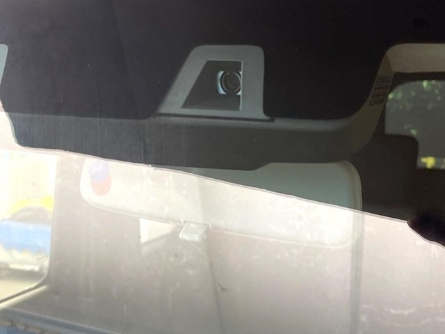 �y�X�Y�L �Z�[�t�e�B�T�|�[�g�z���s���ɑO���̎ԗ�����F�����A�Փ˂������Ȏ��͌x��ƃu���[�L�ŏՓˉ���Ɣ�Q�y�����A�V�X�g�B�����S�Ƀh���C�u�����y���݂��������܂��B