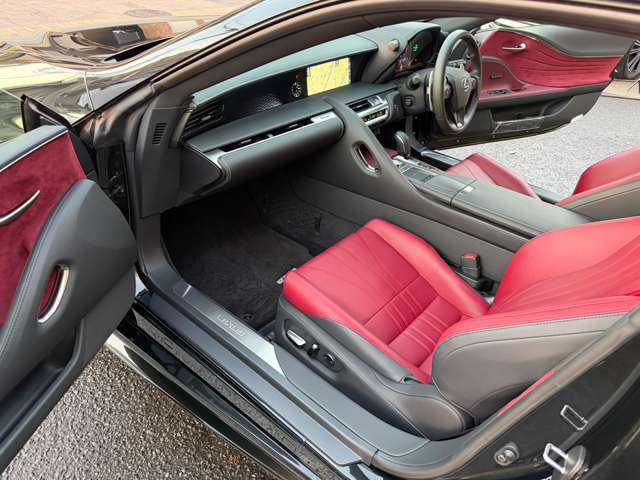 ���N�T�X���S����X�J�b�t�v���[�g�E���N�T�X���S���菃���t���A�}�b�g�B