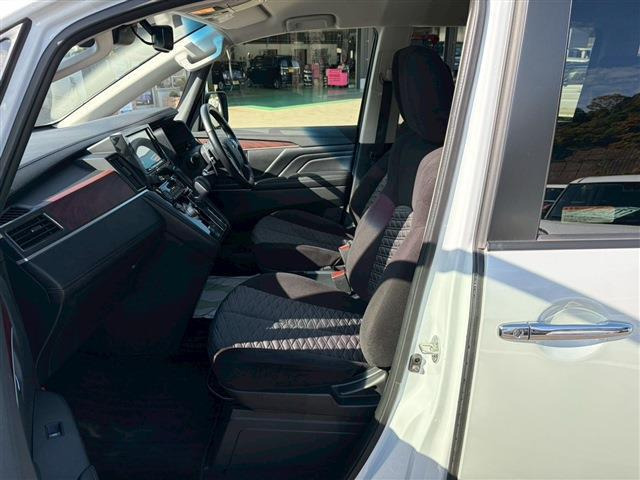 デリカD:52.2 P 4WD