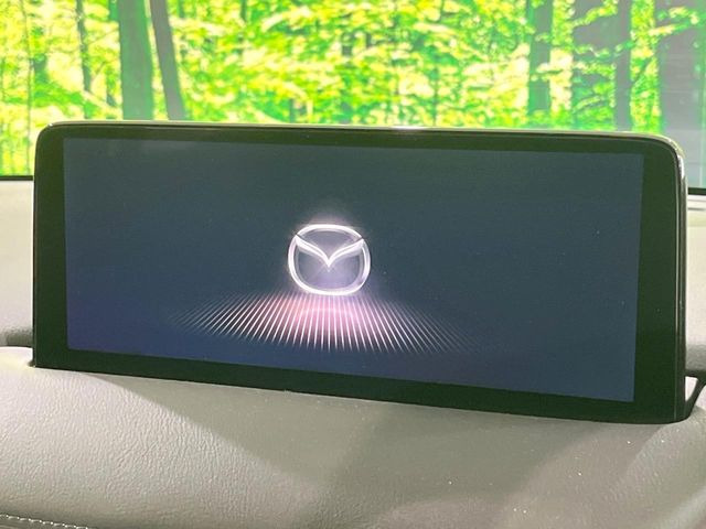 �y8.8�C���`�}�c�_�R�l�N�g�z�ԓ��̕��͋C�Ƀ}�b�`������^�̃f�B�X�v���C�B�X�}�z�ڑ��ł̃i�r�g�p��Bluetooth�Đ����A�l�X�ȋ@�\���y���߂܂��B�����I�ȃ_�C�������삪�\�ŁA�g��������ǍD�ł��B