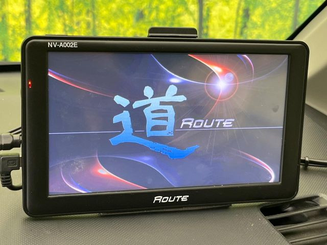 �y�i�r�Q�[�V�����z�g���₷���i�r�ŖړI�n�܂ł�������ē����Ă���܂��B�e��I�[�f�B�I�Đ��@�\���[�����Ă���A���Ԃ̉^�]������Ɋy�����Ȃ�܂�!!