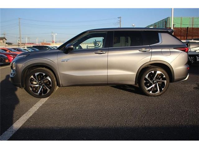 ���Ǝҗl�ւ̔̔��͂��f�肳���Ă��������܂��B �Ԍ������ԗ��̏ꍇ�́A�Ԍ����擾�������x�������z�ŕ\�����Ă���܂��B