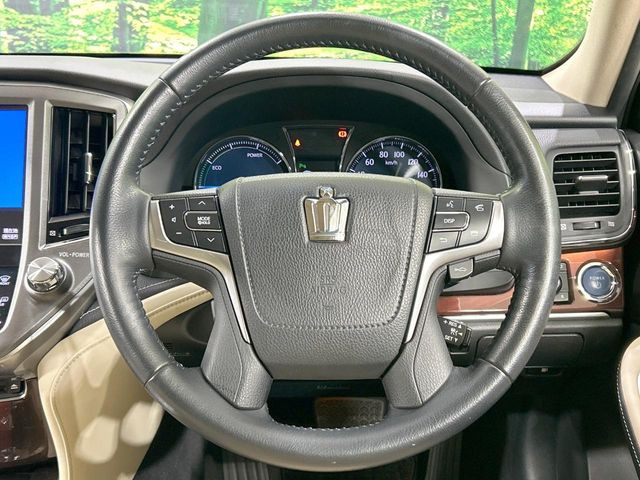 �y�����v�����X�e�A�����O�z�㎿�Ȋv���g�p���邱�ƂŁA��ɂ����������݂ƂĂ��^�]���₷���n���h���ł���