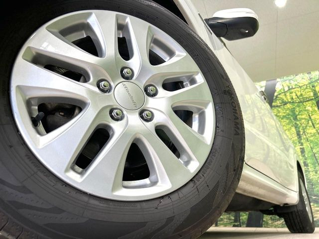 �y����16�C���`�A���~�z�C�[���z�O�ςɃ}�b�`���������A���~�z�C�[���𑕒����Ă���܂��B�e��ЊO�A���~�z�C�[����A�X�^�b�h���X�^�C�����戵�����Ă���܂��B���񂲑��k����������