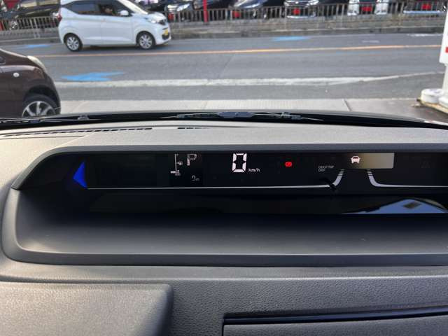 �l�C�̃^���g�\�Z�ɍ��킹�Ă��D���ȐF�O���[�h�I�v�V�����I�ׂ܂�LED�w�b�h���C�g �X�}�[�g�A�V�X�g���� �Փˌx��@�\ �Փˉ���x���u���[�L �딭�M�}���@�\ ����딭�M�}���@�\ �I�[�g�n�C�r�[���A�V�X�g