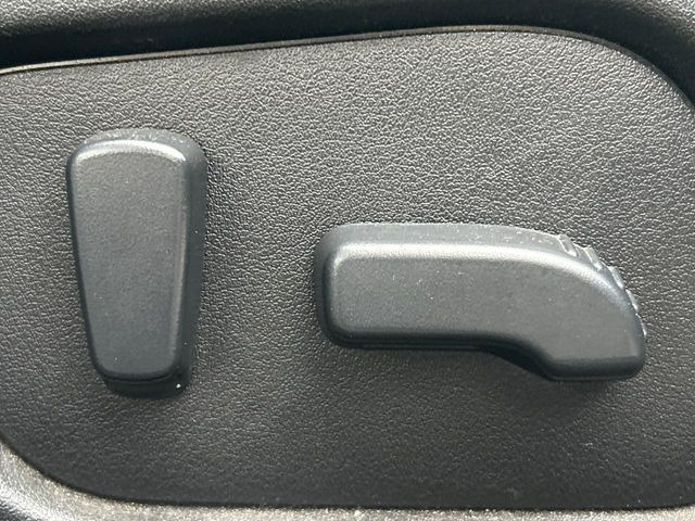 �y�p���[�V�[�g�z�X�C�b�`��ŊȒP�ɃV�[�g�̔��������\!�d��������͂�����܂���!���K�ȃV�[�g�|�W�V�����ɃZ�b�g���āA���K�ȃh���C�u�����y���݂��������B