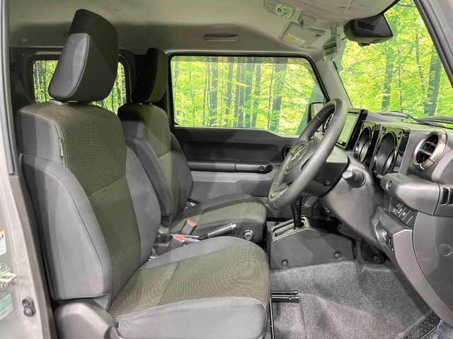 �^�]�ȃV�[�g���͎g�p�������Ȃ��A�ǍD�ȏ�ԂƂȂ��Ă��܂��B���J�Ɏg���Ă������Ƃ��悭�킩��܂��ˁB�^�]�Ȃ܂��ɂ͏\���ȃX�y�[�X������A�啿�ȕ��ł��������^�]���Ă�����������ł��B