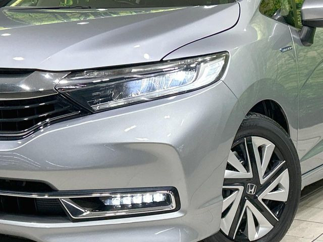 �yLED�w�b�h���C�g�z���V����ԑ��s�����ǍD�Ȏ��E���m�ۂ����S���ĉ^�]�ł��鍂�P�xLED�w�b�h���C�g�𑕔�!�_�����x�������A����d�͂��}�����Ă��܂��B