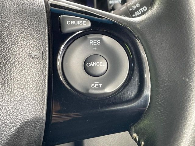 �y�N���[�Y�R���g���[���z�������H�����N���N���s�B�A�N�Z���𗣂��Ă���葬�x�ő��s���ł��A�������^�]���̕��S���y��!�����E�������ȒP�ȃX�C�b�`����Œ����ł��܂��B