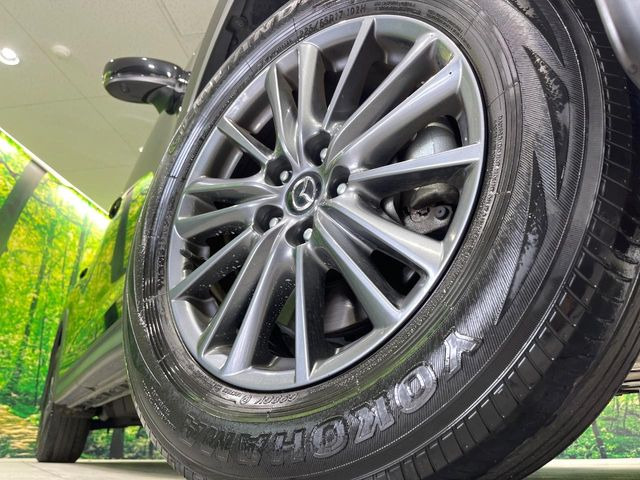 �y����17�C���`�A���~�z�C�[���z�O�ςɃ}�b�`���������A���~�z�C�[���𑕒����Ă���܂��B�e��ЊO�A���~�z�C�[����A�X�^�b�h���X�^�C�����戵�����Ă���܂��B���񂲑��k����������