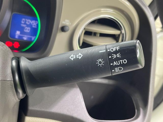 �y�I�[�g���C�g�z����̖��邳�ɉ����Ď����Ńw�b�h���C�g�̓_���E�������ł���@�\�ł�!���C�g�̕t���Y��E�����Y��Ȃǂ������Ȃ�A�J�̓���[���̑��s�����S!�g���l���ʉߎ����֗��ł��ˁ�