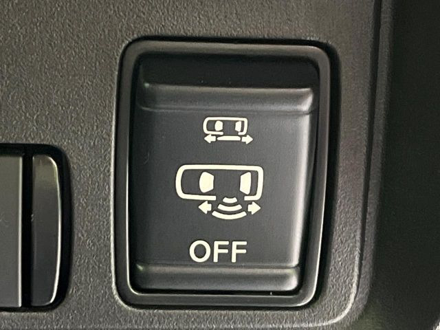 �y�n���Y�t���[�@�\�t�������p���[�X���C�h�h�A�z�X���C�h�h�A�̉��ɑ�������Ă��������ƁA�����I�ɃX���C�h�h�A���J���܂�!�ו��ŗ��肪�ӂ���������Ԃł��A�h�A�̊J���ł��ĂƂ��Ă��֗�!