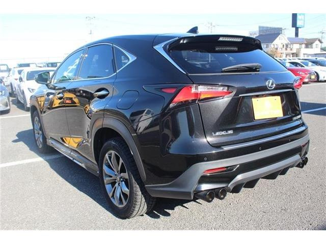 ���Ǝҗl�ւ̔̔��͂��f�肳���Ă��������܂��B �Ԍ������ԗ��̏ꍇ�́A�Ԍ����擾�������x�������z�ŕ\�����Ă���܂��B