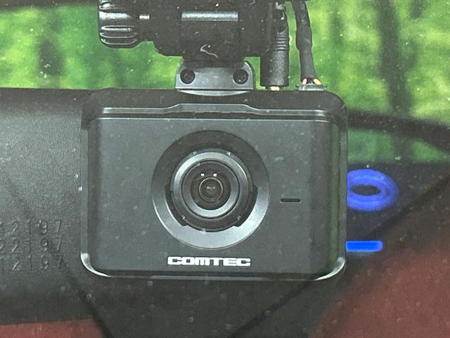 �y�h���C�u���R�[�_�[�z���S�E���S�ȃJ�[���C�t�ɕK�{�̃h���C�u���R�[�_�[�𑕔�!���s���͂������A������^�]�⎖�̂ɑ��������ۂ̏󋵂��f���ŋL�^���A����̃��X�N�ɔ����܂��B