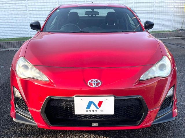 ���Ђł́A�S�ԁw�C�����Ȃ��x�̂��Ԃ̂ݎ�舵���Ă���܂��B��C�o�C���[�ɂ�錵�I�����d����̌�A���Ɍ�̎ԗ��`�F�b�N���s���A�l�N�X�e�[�W���F�肵�����i���Ȓ��ÎԂ����񋟂��Ă���܂��B