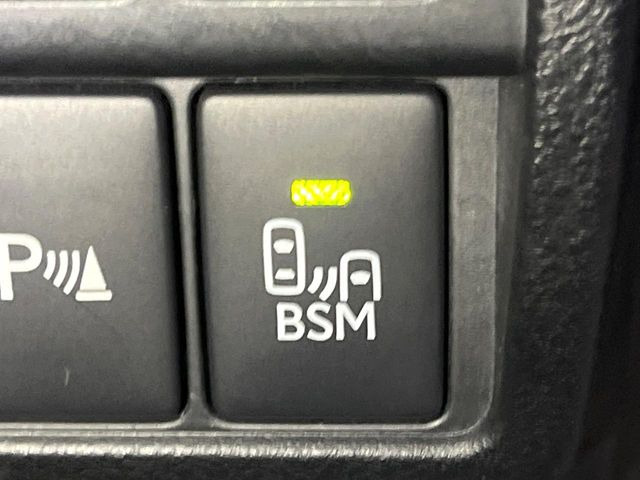 �y�u���C���h�X�|�b�g���j�^�[�z���s���A�h�A�~���[�̎��p�ɂȂ�₷���ӏ��Ɍ㑱�Ԃ��ڋ߂���ƃT�C�h�~���[�̃����Y�Ɍx����\��!�h���C�o�[�ɒ��ӊ��N�����Ă���܂��B