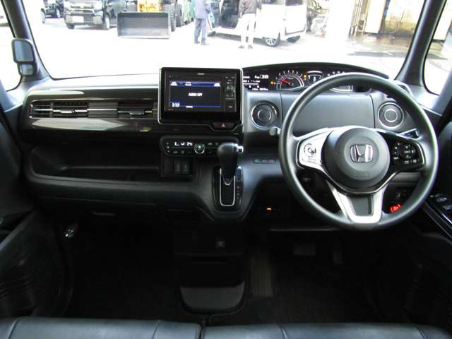 N-BOXカスタムG L ホンダセンシング 4WD