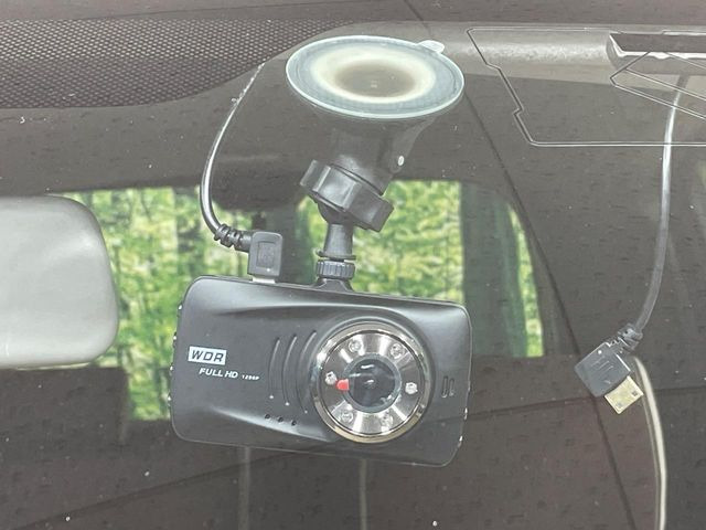 �y�h���C�u���R�[�_�[�z���S�E���S�ȃJ�[���C�t�ɕK�{�̃h���C�u���R�[�_�[�𑕔�!���s���͂������A������^�]�⎖�̂ɑ��������ۂ̏󋵂��f���ŋL�^���A����̃��X�N�ɔ����܂��B