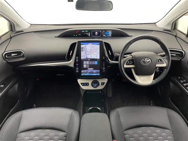 プリウスPHV1.8 A