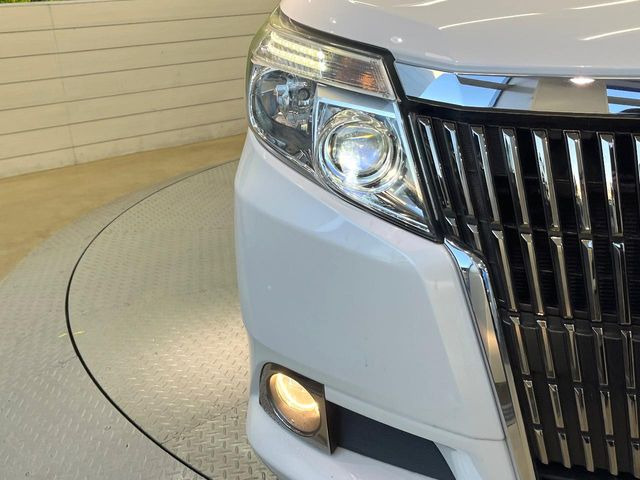 �yLED�w�b�h���C�g�z���V����ԑ��s�����ǍD�Ȏ��E���m�ۂ����S���ĉ^�]�ł��鍂�P�xLED�w�b�h���C�g�𑕔�!�_�����x�������A����d�͂��}�����Ă��܂��B