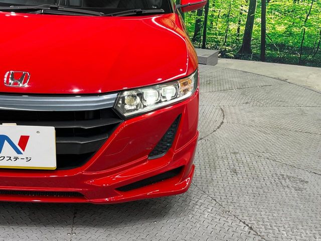 �yLED�w�b�h���C�g�z���V����ԑ��s�����ǍD�Ȏ��E���m�ۂ����S���ĉ^�]�ł��鍂�P�xLED�w�b�h���C�g�𑕔�!�_�����x�������A����d�͂��}�����Ă��܂��B