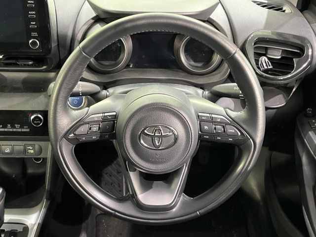 �y�����v�����X�e�A�����O�z�㎿�Ȋv���g�p���邱�ƂŁA��ɂ����������݂ƂĂ��^�]���₷���n���h���ł���