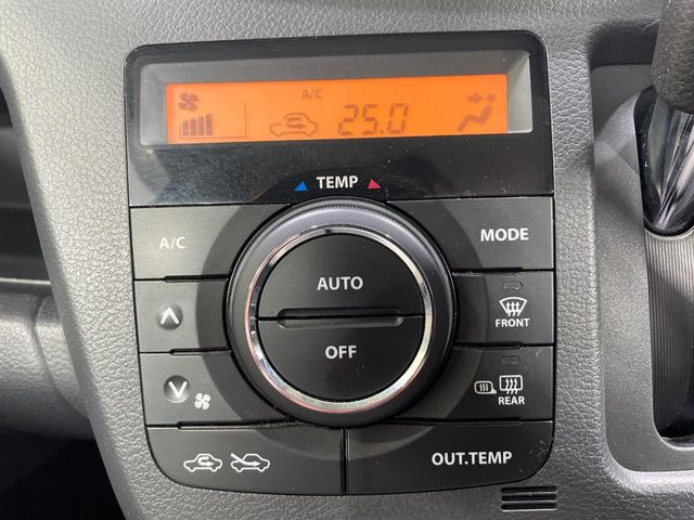 �y�I�[�g�G�A�R���z��x���D�݂̉��x�ɐݒ肷��΁A�ԓ��̉��x�����m�����ʂ≷�x�������Œ����B����&hellip;����&hellip;�Ɖ��x���X�C�b�`���������K�v�͂���܂���B���K�Ȏԓ���Ԃɂ͕K�{�̋@�\�ł��ˁ�