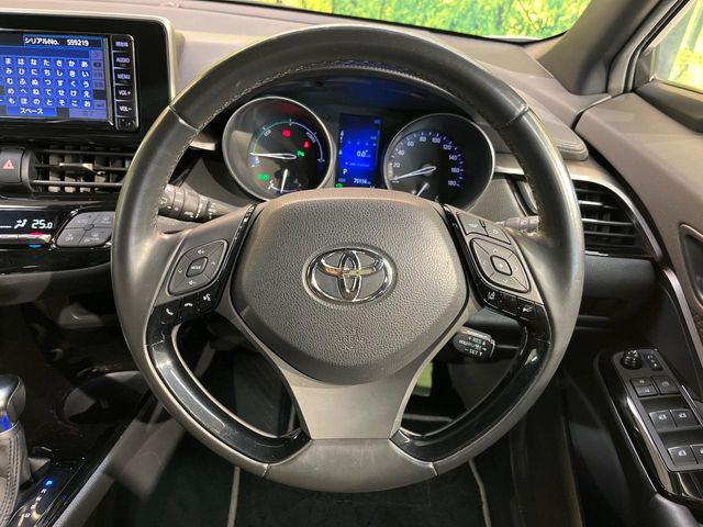 �y�����v�����X�e�A�����O�z�㎿�Ȋv���g�p���邱�ƂŁA��ɂ����������݂ƂĂ��^�]���₷���n���h���ł���