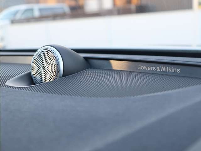 �yLAGOM with VOLVO �{���{�̂���A���傤�ǂ�����炵�B�z�������R�N�X���́A����ȃ{���{���C�t�𖖉i���T�|�[�g���Ă����܂��B