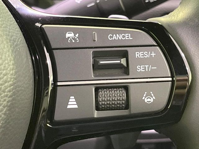 �y�A�_�v�e�B�u�N���[�Y�R���g���[���z�������H�ł̒��������s���y��!!�����ő��x��ۂN���[�Y�R���g���[�����A�Փˌy���V�X�e���ƘA�g���A�O���̎ԗ������m���ĎԊԂ�ۂ悤�ɑ��x���߂��Ă���܂�!!