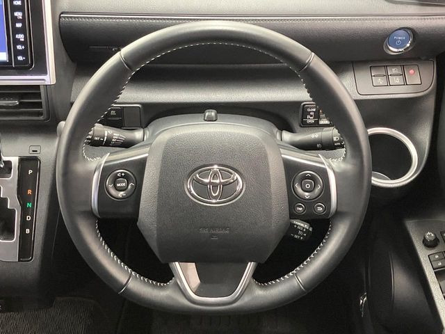 �y�X�e�A�����O�X�C�b�`�z�^�]���A�O������ڐ������炷���ƂȂ��A�I�[�f�B�I���̑��삪�\�ȕ֗��@�\!���S&���K�ȃh���C�u�����o���Ă���܂���