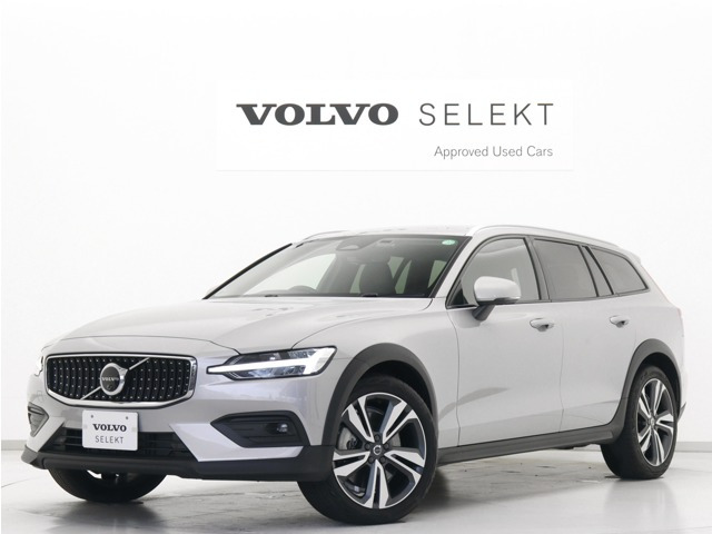 V60クロスカントリーアルティメット B5 AWD 4WD