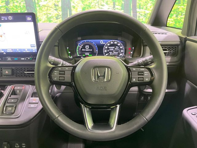 �y�����v�����X�e�A�����O�z�㎿�Ȋv���g�p���邱�ƂŁA��ɂ����������݂ƂĂ��^�]���₷���n���h���ł���