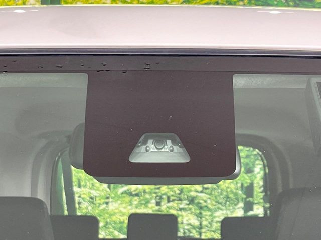 �y�X�}�[�g�A�V�X�g�z���s���ɑO���̎ԗ�����F�����A�Փ˂������Ȏ��͌x��ƃu���[�L�ŏՓˉ���Ɣ�Q�y�����A�V�X�g�B�����S�Ƀh���C�u�����y���݂��������܂��B