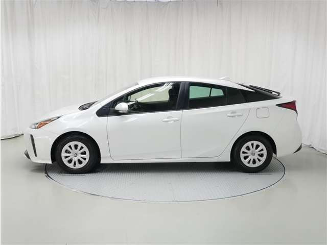 プリウス1.8 S E-Four 4WD