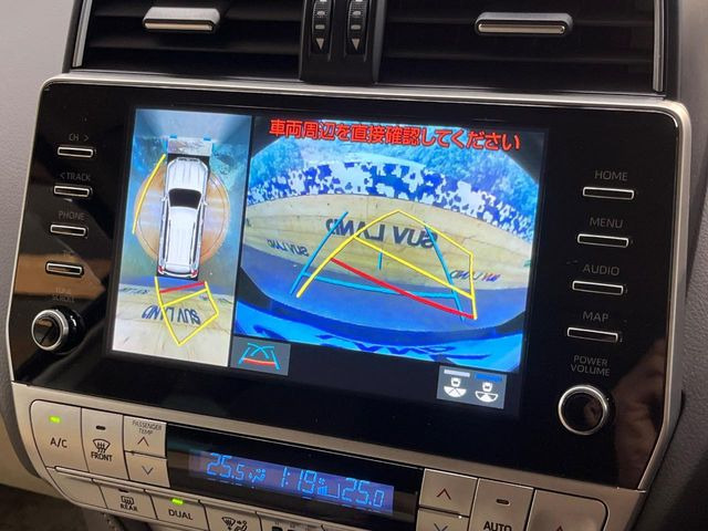 �y�p�m���~�b�N�r���[���j�^�[�z��p�̃J�����ɂ��A�ォ�猩���낵���悤�Ȏ��_��360�x�N���}�̎��͂��m�F���邱�Ƃ��ł��܂������p�������m�F���₷���A�����ꏊ�ł̐؂�Ԃ��⒓�Ԃ��X���[�Y�ɍs���܂��B