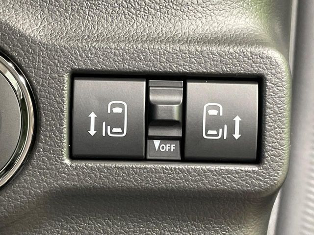 �y�����p���[�X���C�h�h�A�z�X�}�[�g�L�[��^�]�Ȃ̃X�C�b�`�Ō�ȗ����X���C�h�h�A�̊J���\���d��������͂����ăh�A���J����K�v�������A�����Ȃ��q�l�ł��ȒP�ɊJ���߂ł����K�ł���