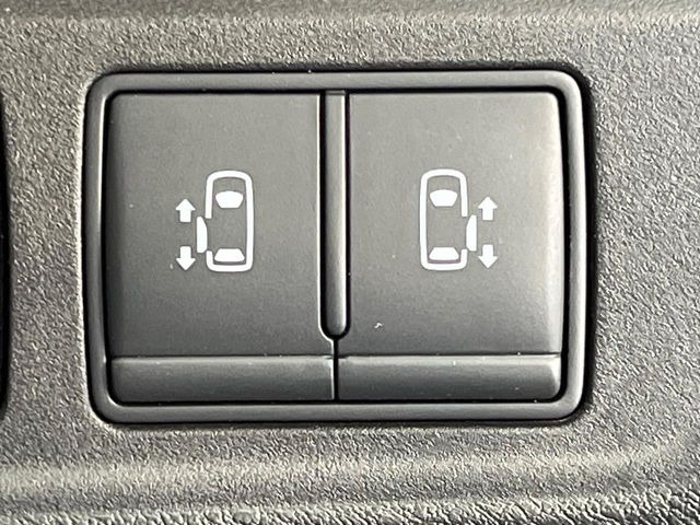 �y�����p���[�X���C�h�h�A�z�X�}�[�g�L�[��^�]�Ȃ̃X�C�b�`�Ō�ȗ����X���C�h�h�A�̊J���\���d��������͂����ăh�A���J����K�v�������A�����Ȃ��q�l�ł��ȒP�ɊJ���߂ł����K�ł���